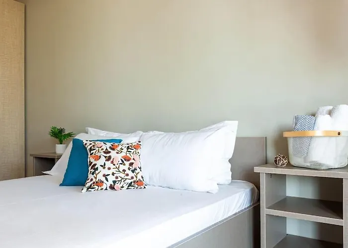Color - South Paradise 3 * Himare